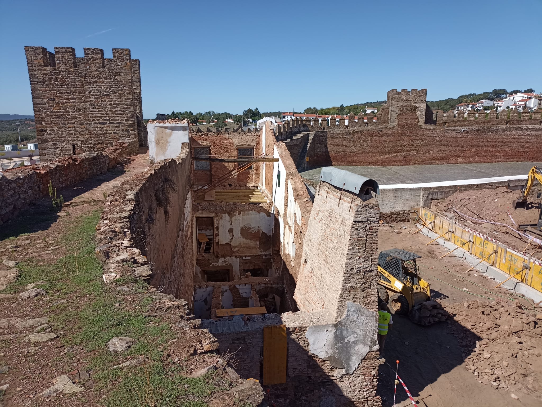 Remodelação e ampliação do edifício da Casa do Castelo do Alandroal fiscalizada pela Riportico 