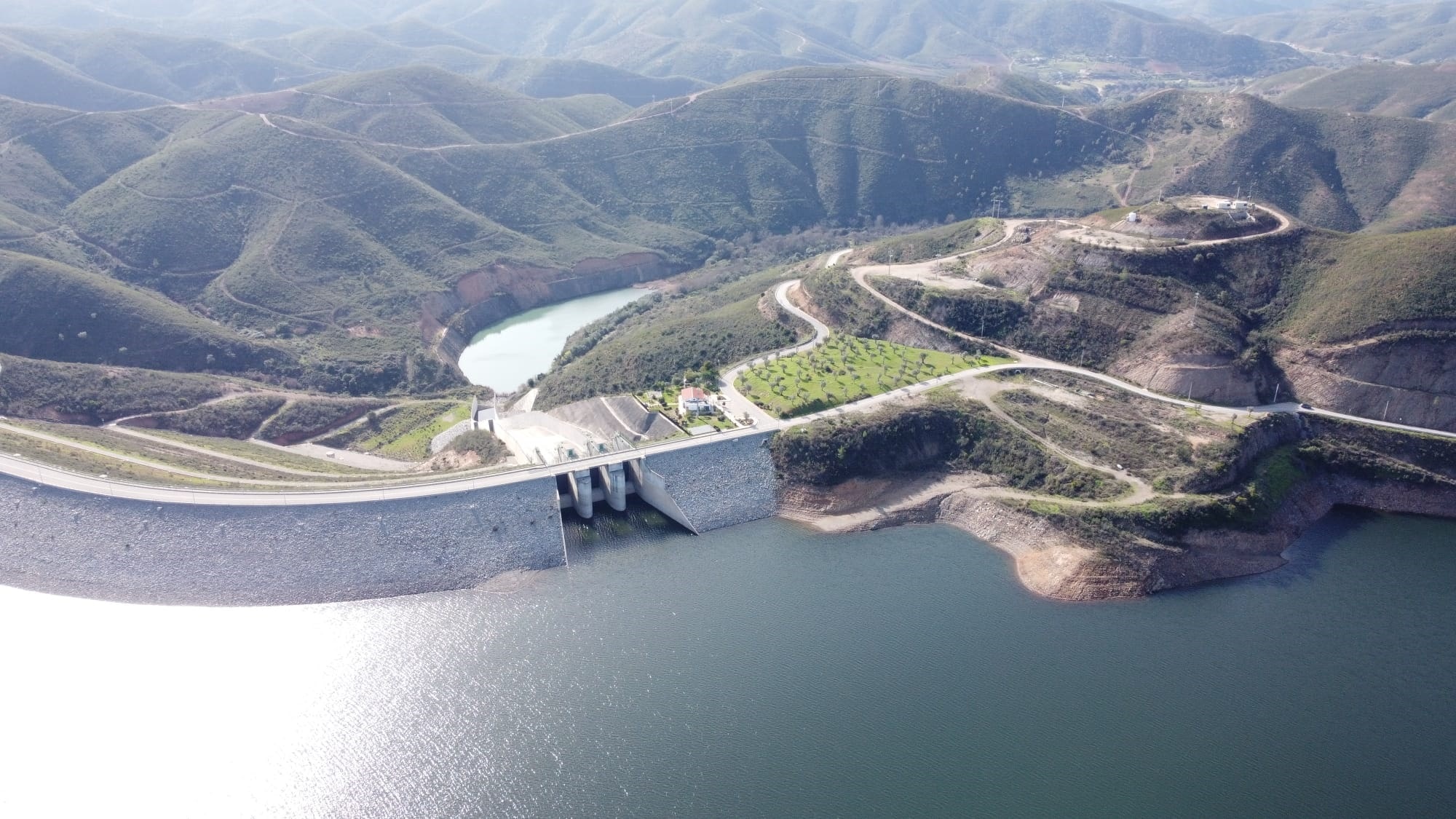 Empreitada de reparação do túnel de descarga de fundo e da caleira perimetral da Barragem de Odelouca